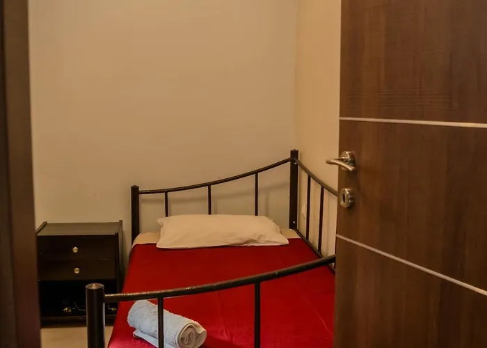 Oliana\'S Luxury House