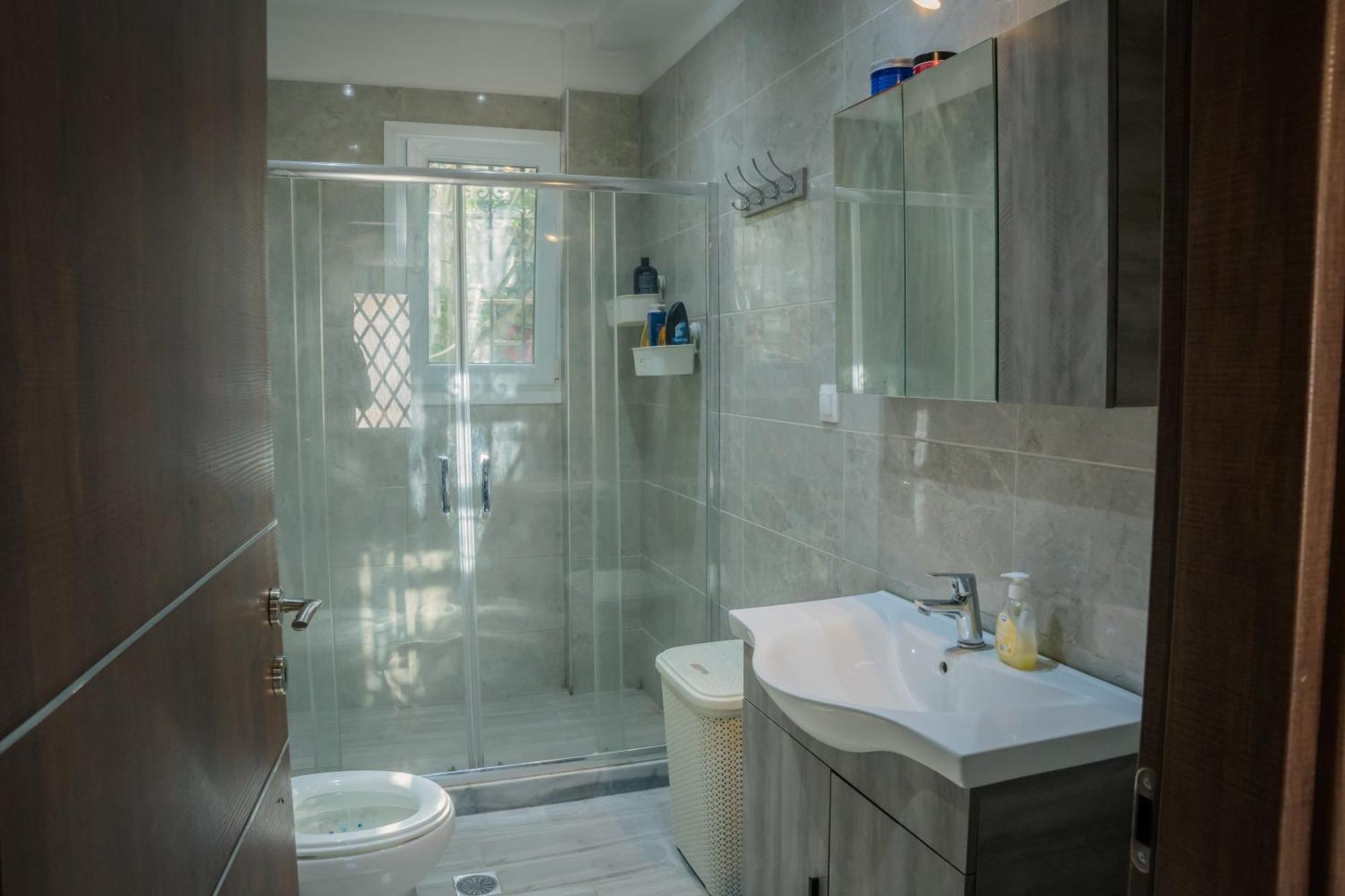 Oliana's Luxury House * Mantouki