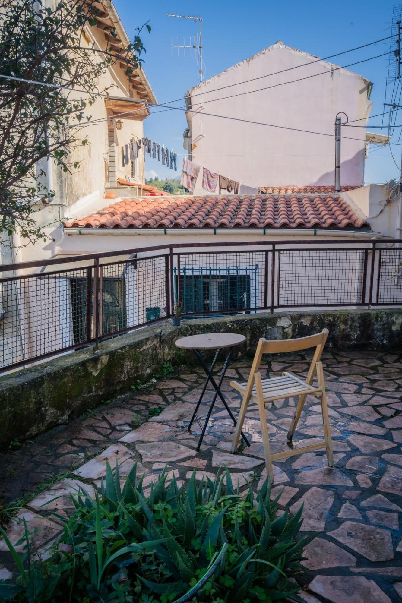 Oliana's Luxury House Apartment Mantouki